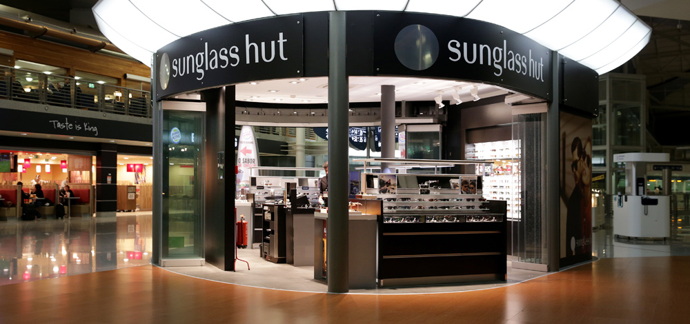 Sunglass Hut Porto Airport